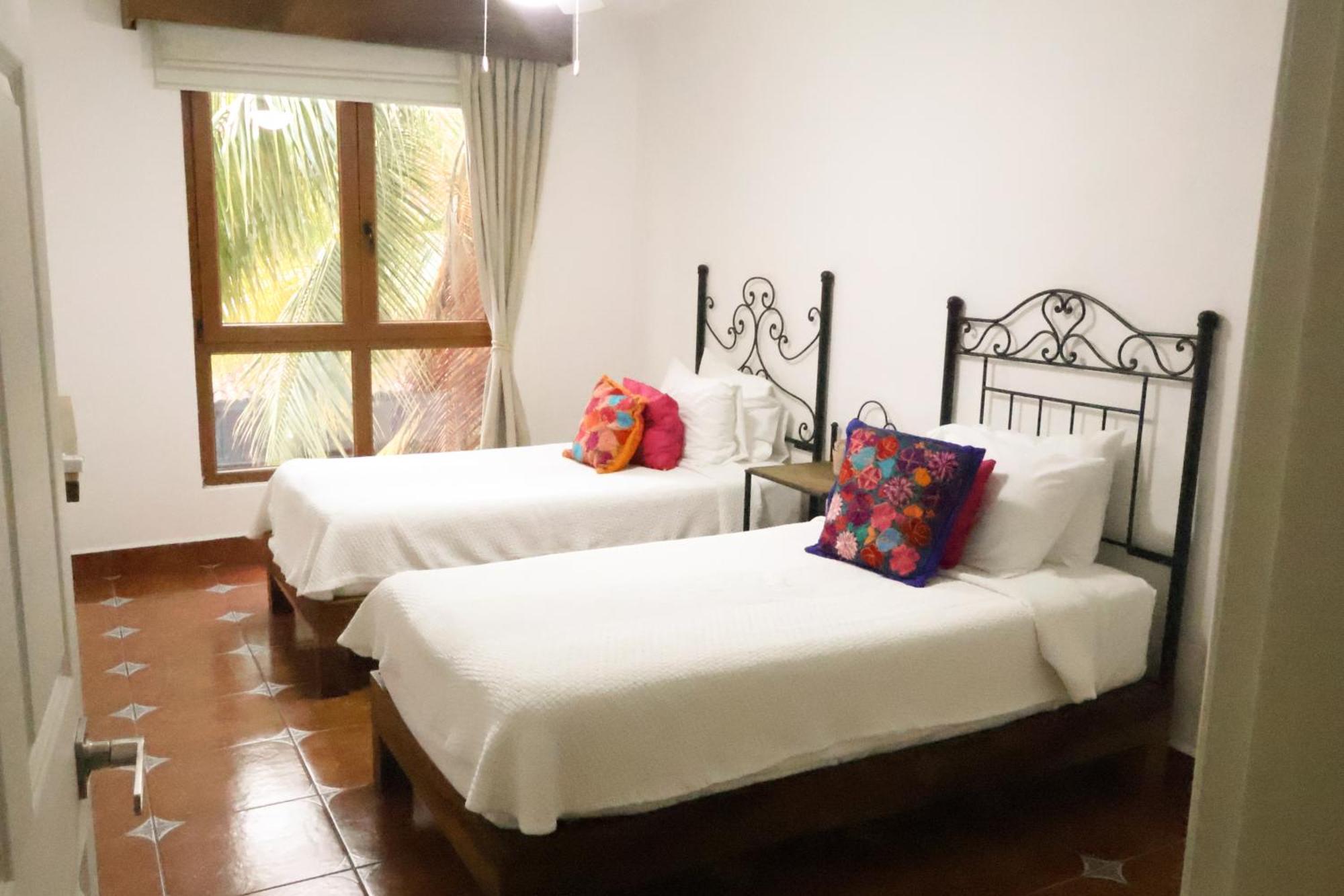 فندق Casa Loteria -Pueblito Sayulita- Colorful, Family And Relax Experience With Private Parking And Pool المظهر الخارجي الصورة