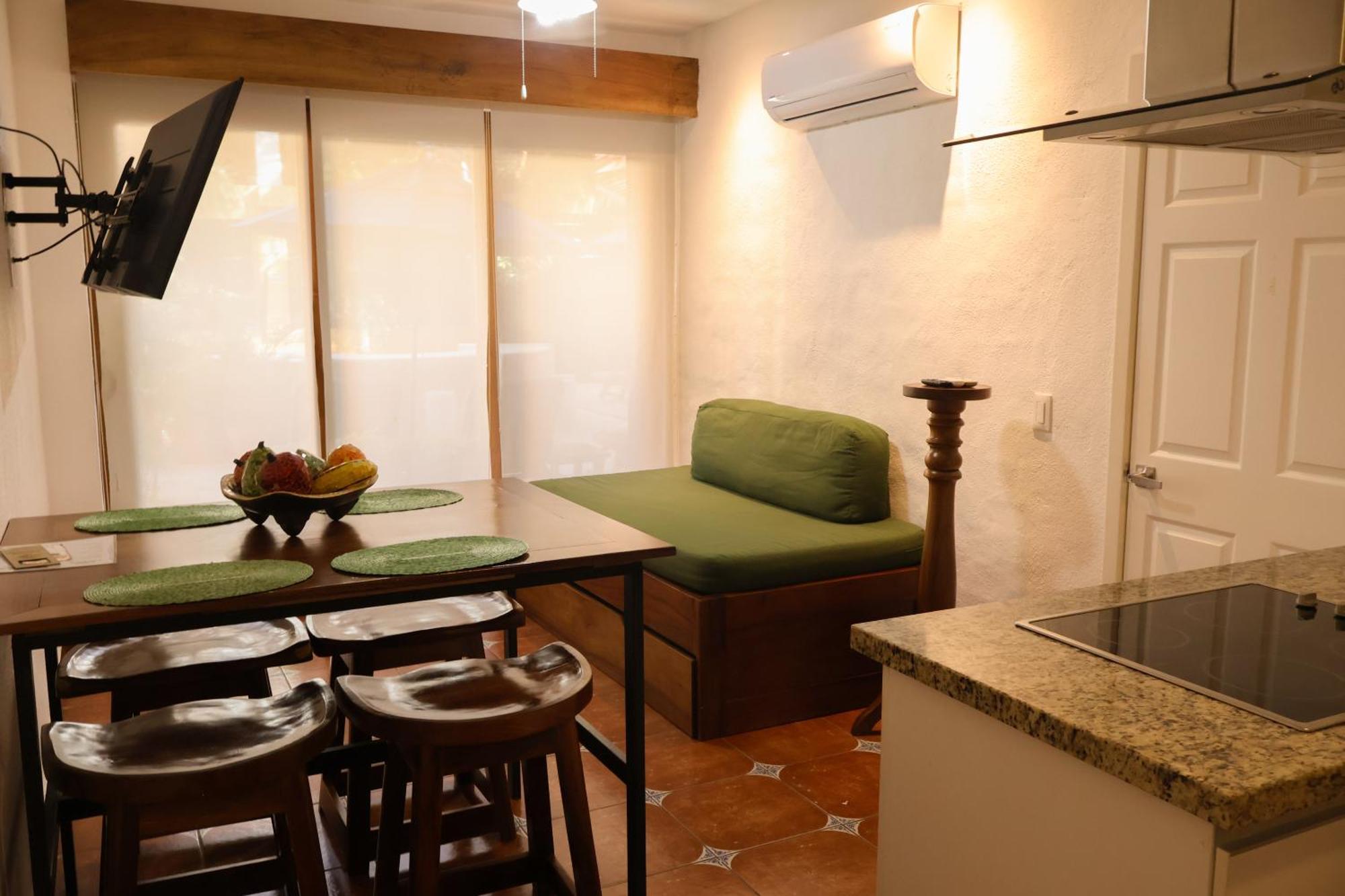 فندق Casa Loteria -Pueblito Sayulita- Colorful, Family And Relax Experience With Private Parking And Pool المظهر الخارجي الصورة