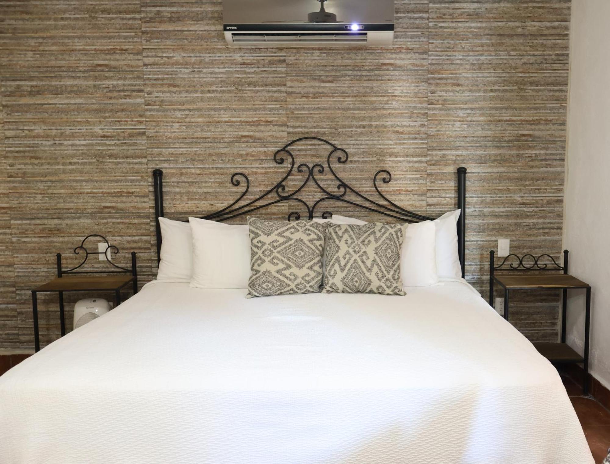 فندق Casa Loteria -Pueblito Sayulita- Colorful, Family And Relax Experience With Private Parking And Pool المظهر الخارجي الصورة