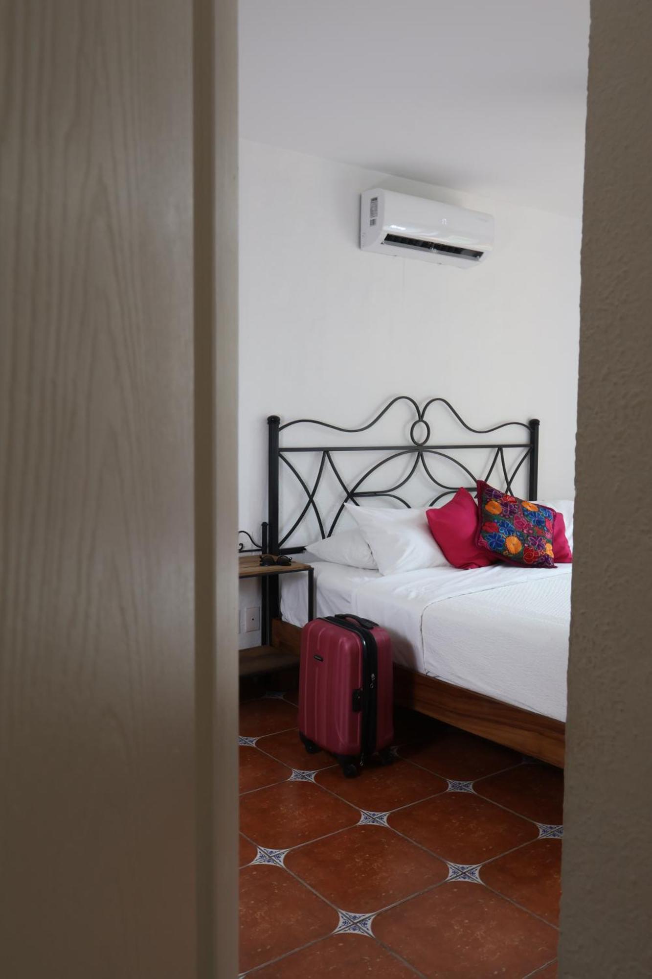 فندق Casa Loteria -Pueblito Sayulita- Colorful, Family And Relax Experience With Private Parking And Pool المظهر الخارجي الصورة